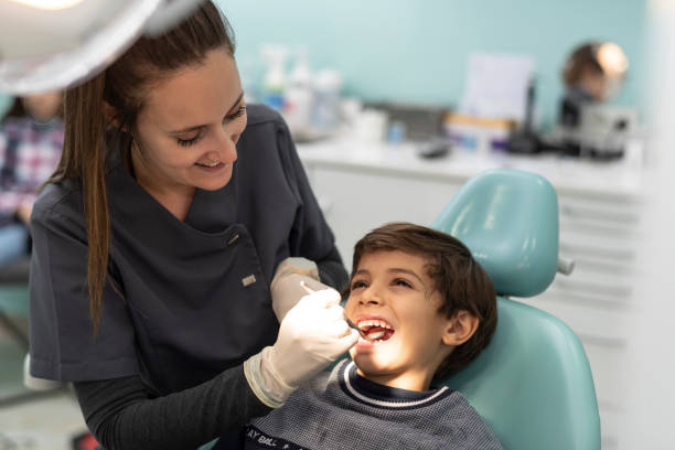 Best Emergency Tooth Extraction  in Oakboro, NC